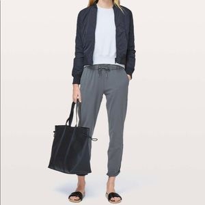 Lululemon On The Fly Pant *28"